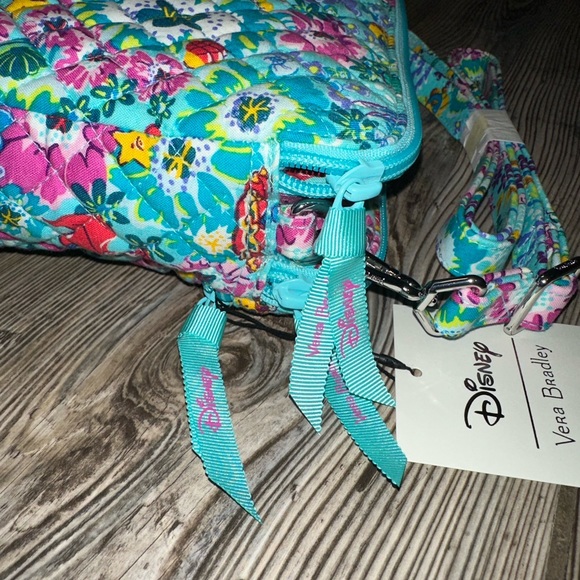 💜 SOLD 💜 NWT Vera Bradley x Little Mermaid Crossbody Bag - Picture 6 of 9